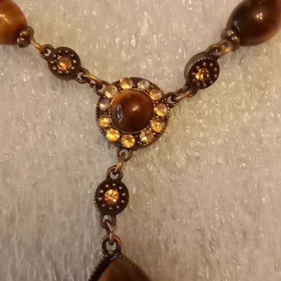 ♥️Vnt Avon  #909 - Picture 2 of 9